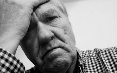 4 Early Warning Signs of Dementia to Look For